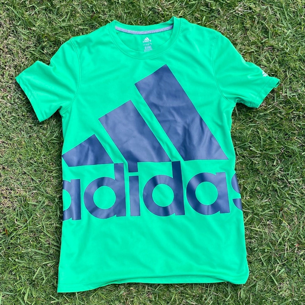 Adidas short sleeve tee